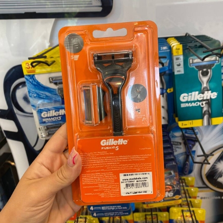 خود تراش ژیلت دسته فیوژن بهمراه 2 یدک