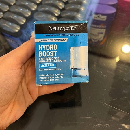 واتر ژل آبرسان نوتروژینا مدل Hydro Boost